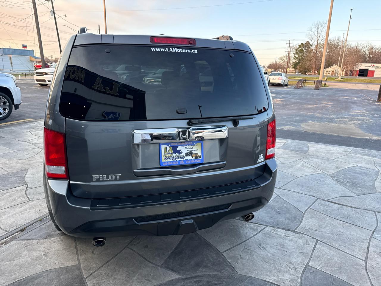 Honda Pilot EX-L 2WD 5-Spd AT with Navigation 2012