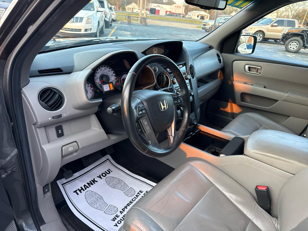 Honda Pilot EX-L 2WD 5-Spd AT with Navigation 2012