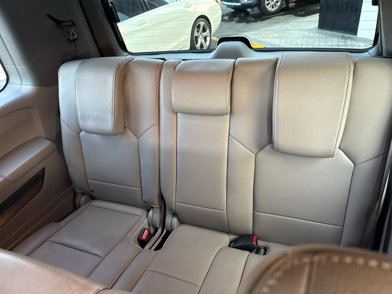 Honda Pilot EX-L 2WD 5-Spd AT with Navigation 2012