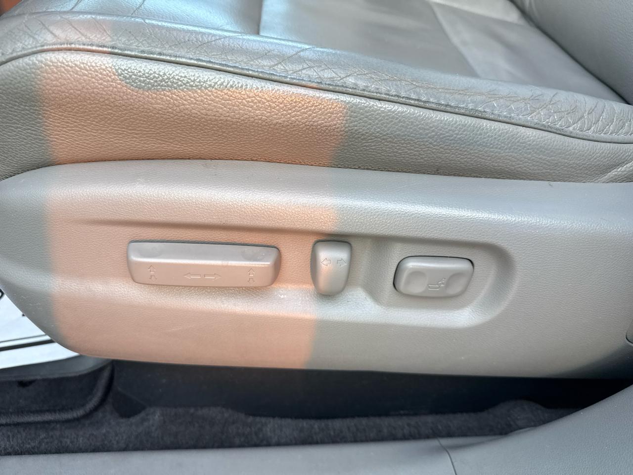 Honda Pilot EX-L 2WD 5-Spd AT with Navigation 2012