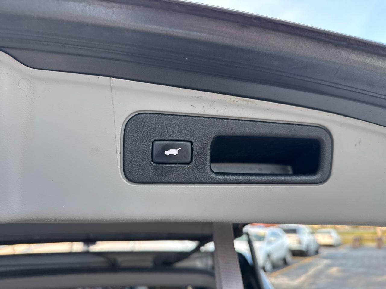 Honda Pilot EX-L 2WD 5-Spd AT with Navigation 2012