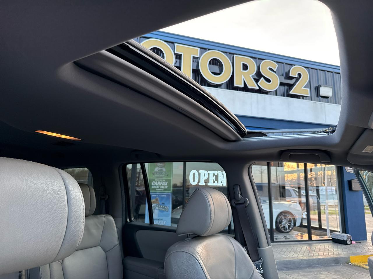 Honda Pilot EX-L 2WD 5-Spd AT with Navigation 2012