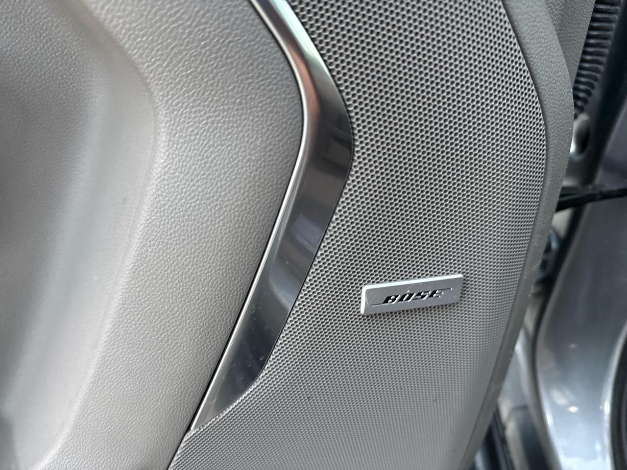 GMC Yukon XL SLT 2WD 2021