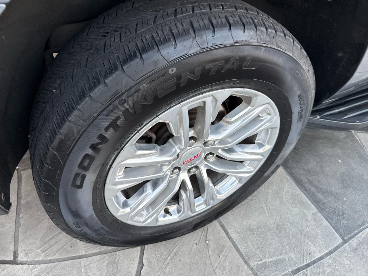 GMC Yukon XL SLT 2WD 2021