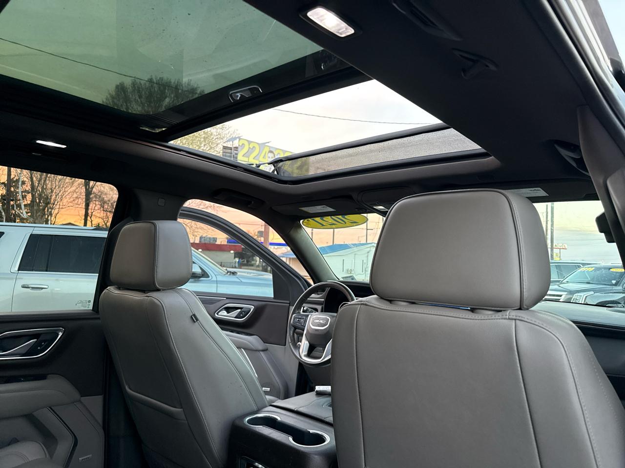 GMC Yukon XL SLT 2WD 2021