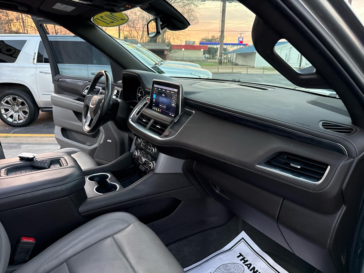 GMC Yukon XL SLT 2WD 2021