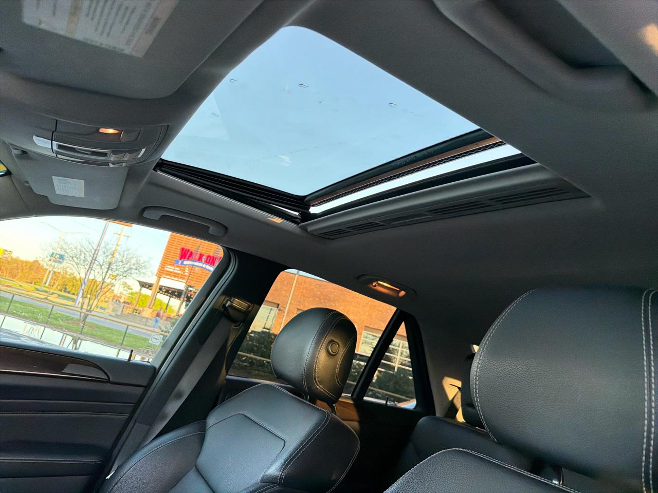 Mercedes-Benz M-Class ML350 4MATIC 2013