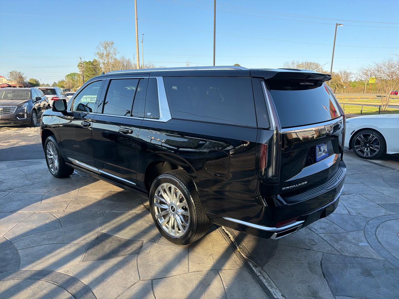 Cadillac Escalade ESV Premium Luxury 4WD 2021