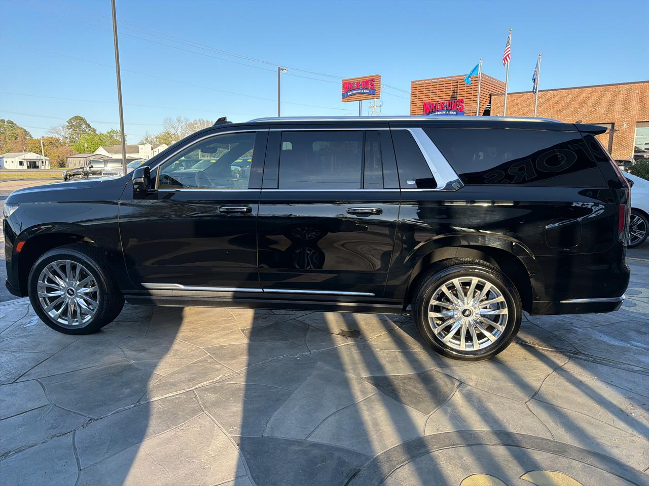 Cadillac Escalade ESV Premium Luxury 4WD 2021