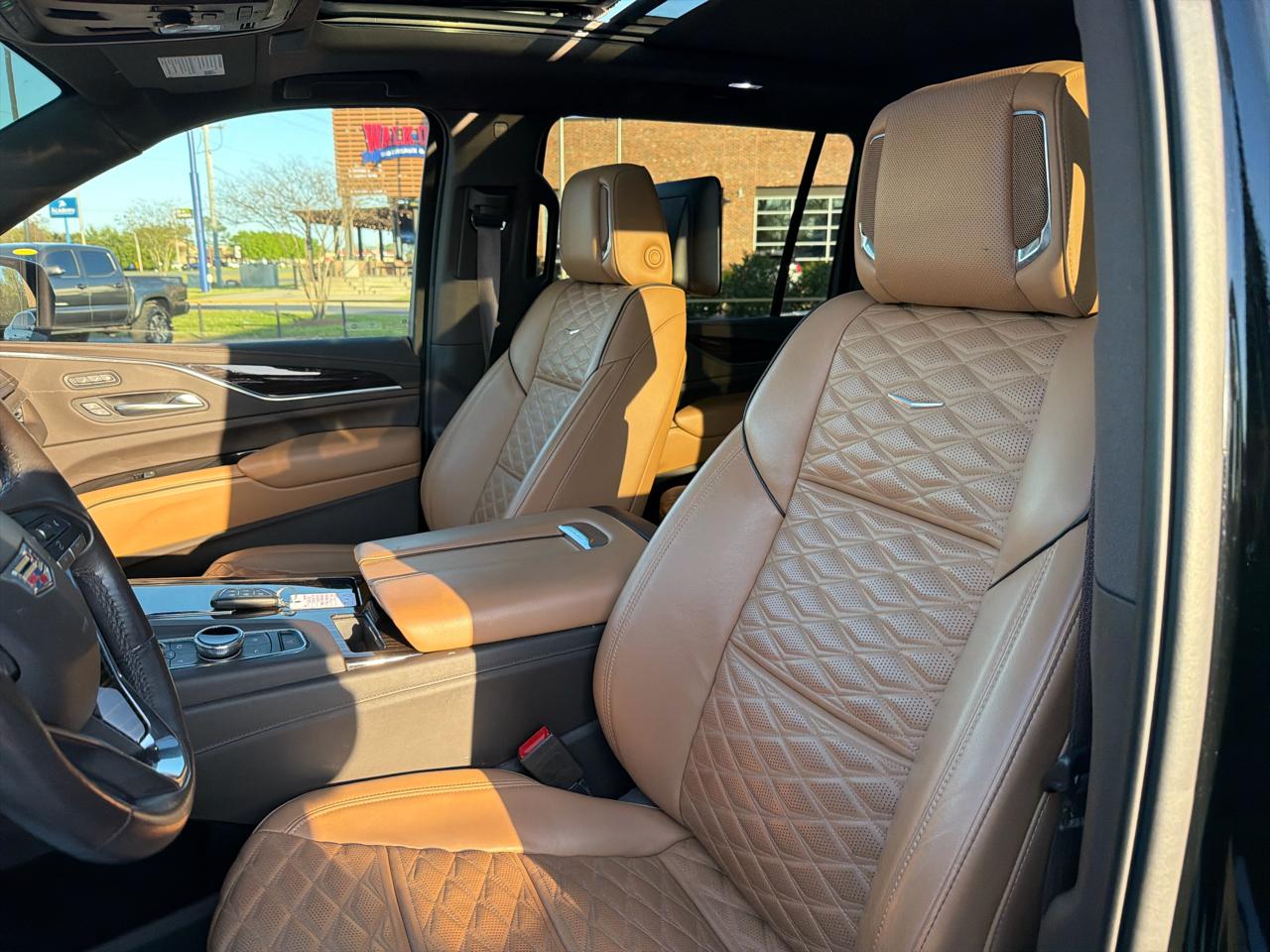 Cadillac Escalade ESV Premium Luxury 4WD 2021