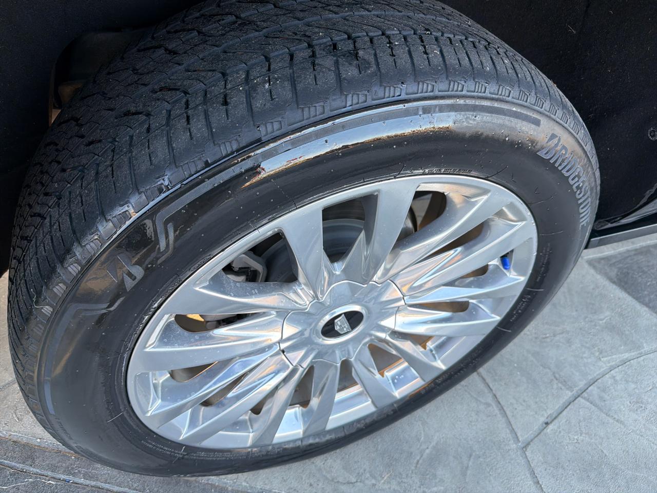 Cadillac Escalade ESV Premium Luxury 4WD 2021