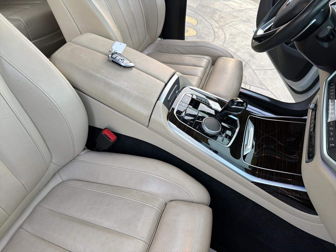 BMW X7 xDrive40i 2021