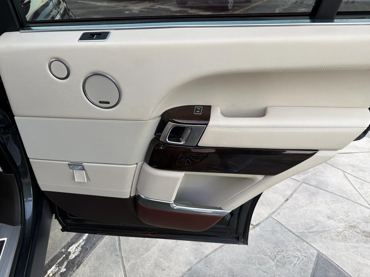 Land Rover Range Rover Autobiography LWB 2017