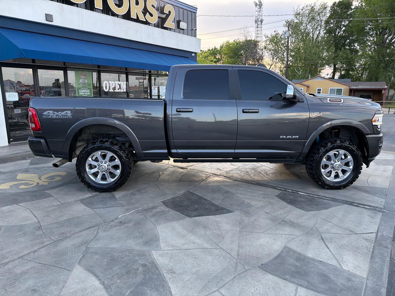 RAM 2500 Laramie Crew Cab SWB 4WD 2022