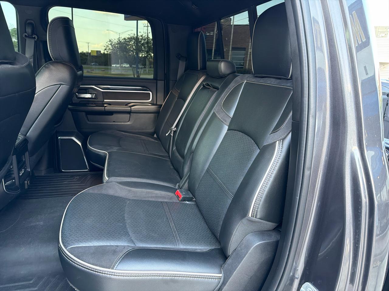 RAM 2500 Laramie Crew Cab SWB 4WD 2022