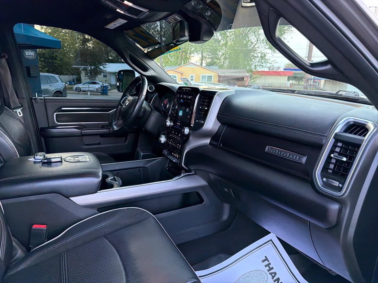 RAM 2500 Laramie Crew Cab SWB 4WD 2022