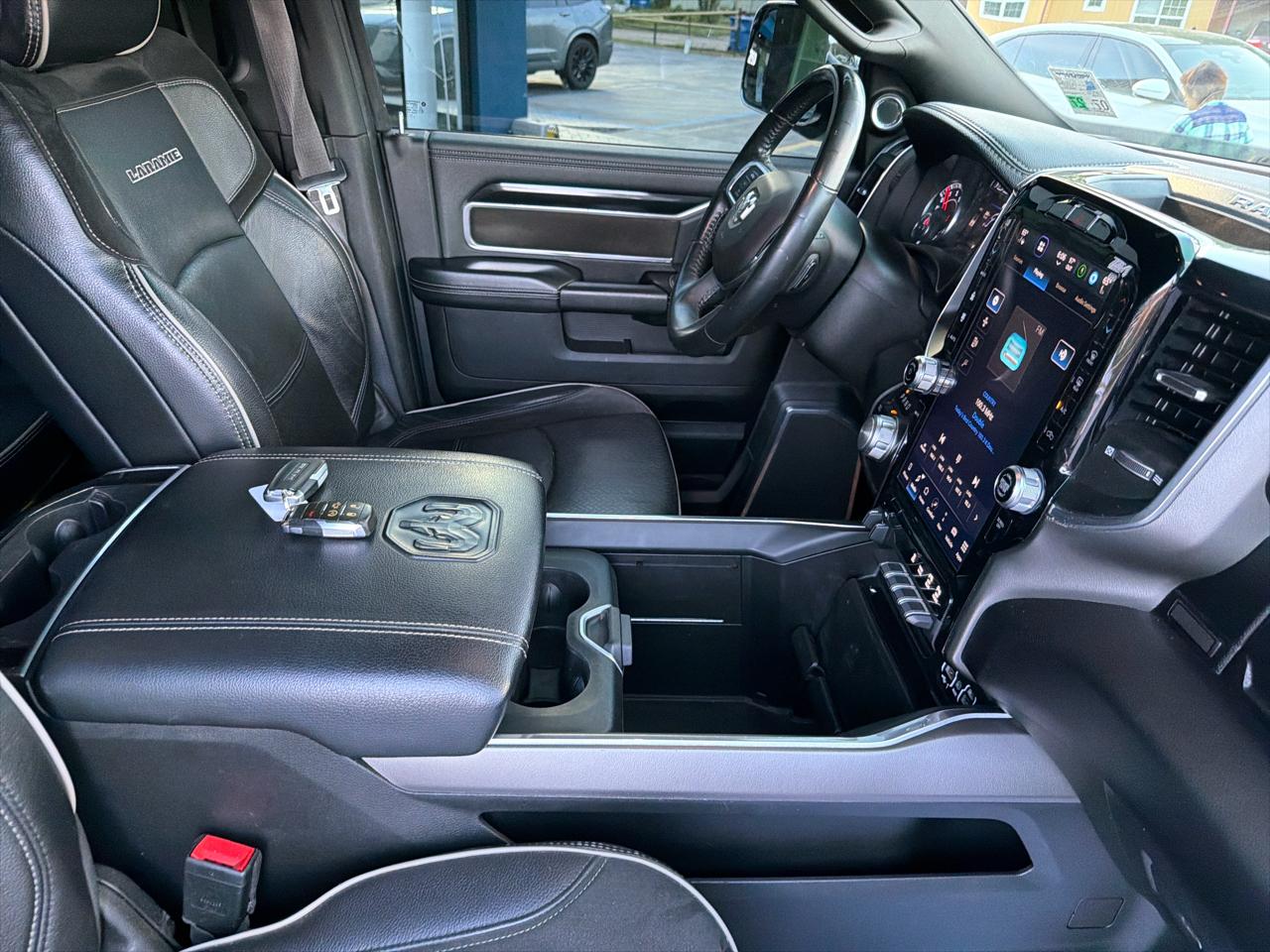 RAM 2500 Laramie Crew Cab SWB 4WD 2022