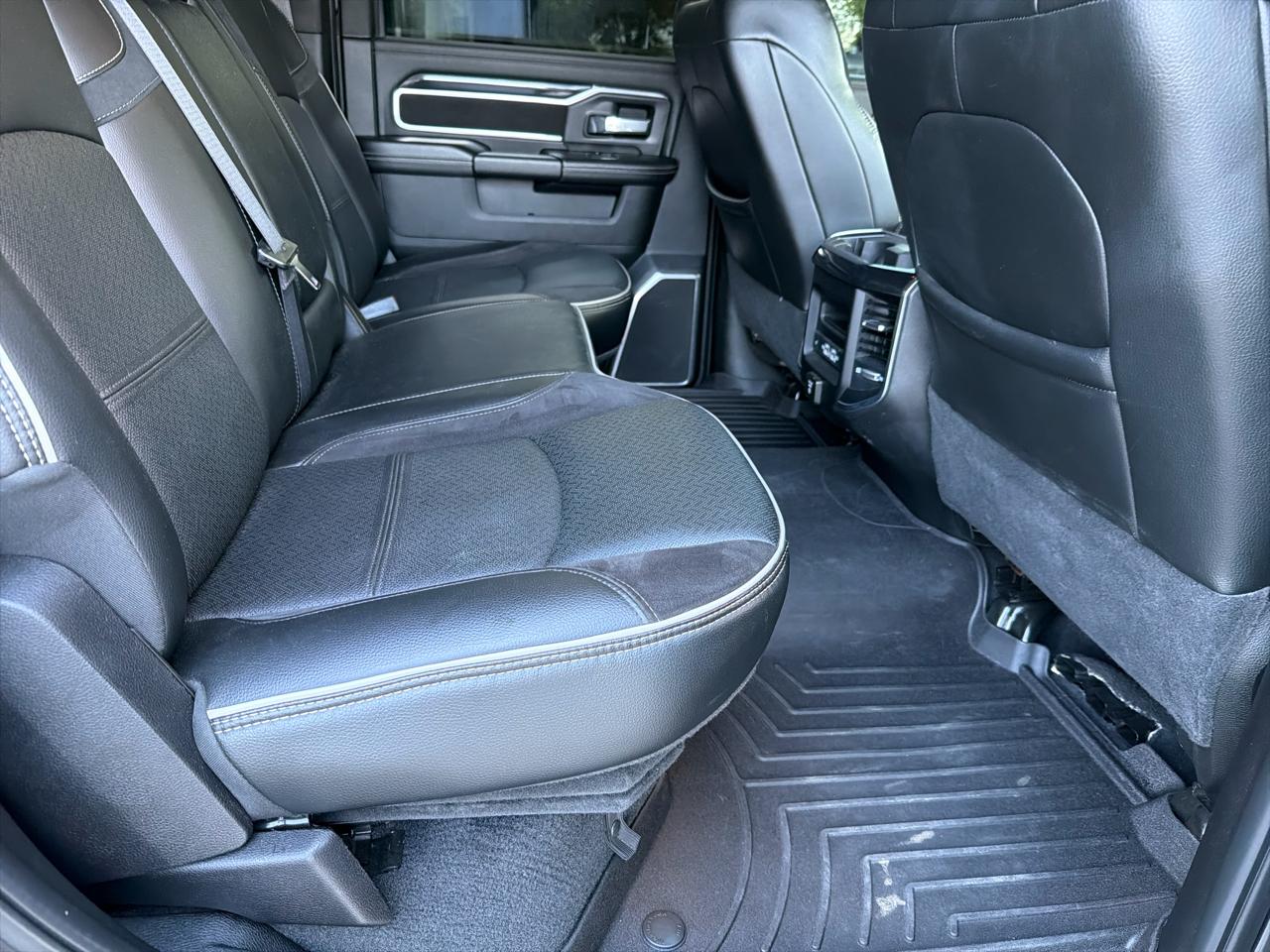 RAM 2500 Laramie Crew Cab SWB 4WD 2022