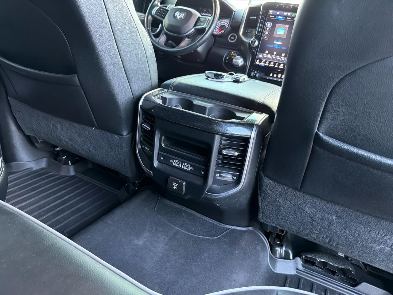 RAM 2500 Laramie Crew Cab SWB 4WD 2022