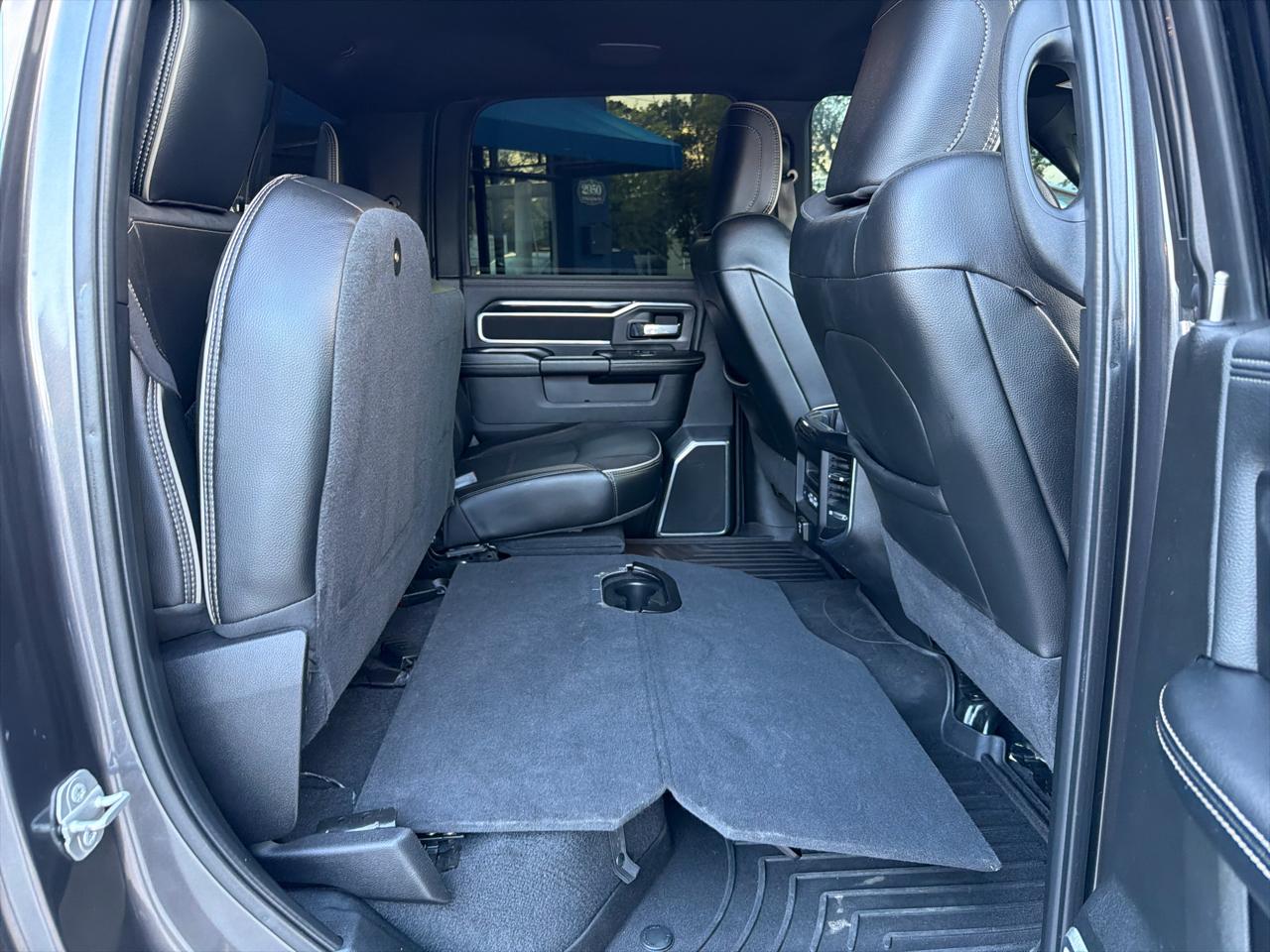 RAM 2500 Laramie Crew Cab SWB 4WD 2022