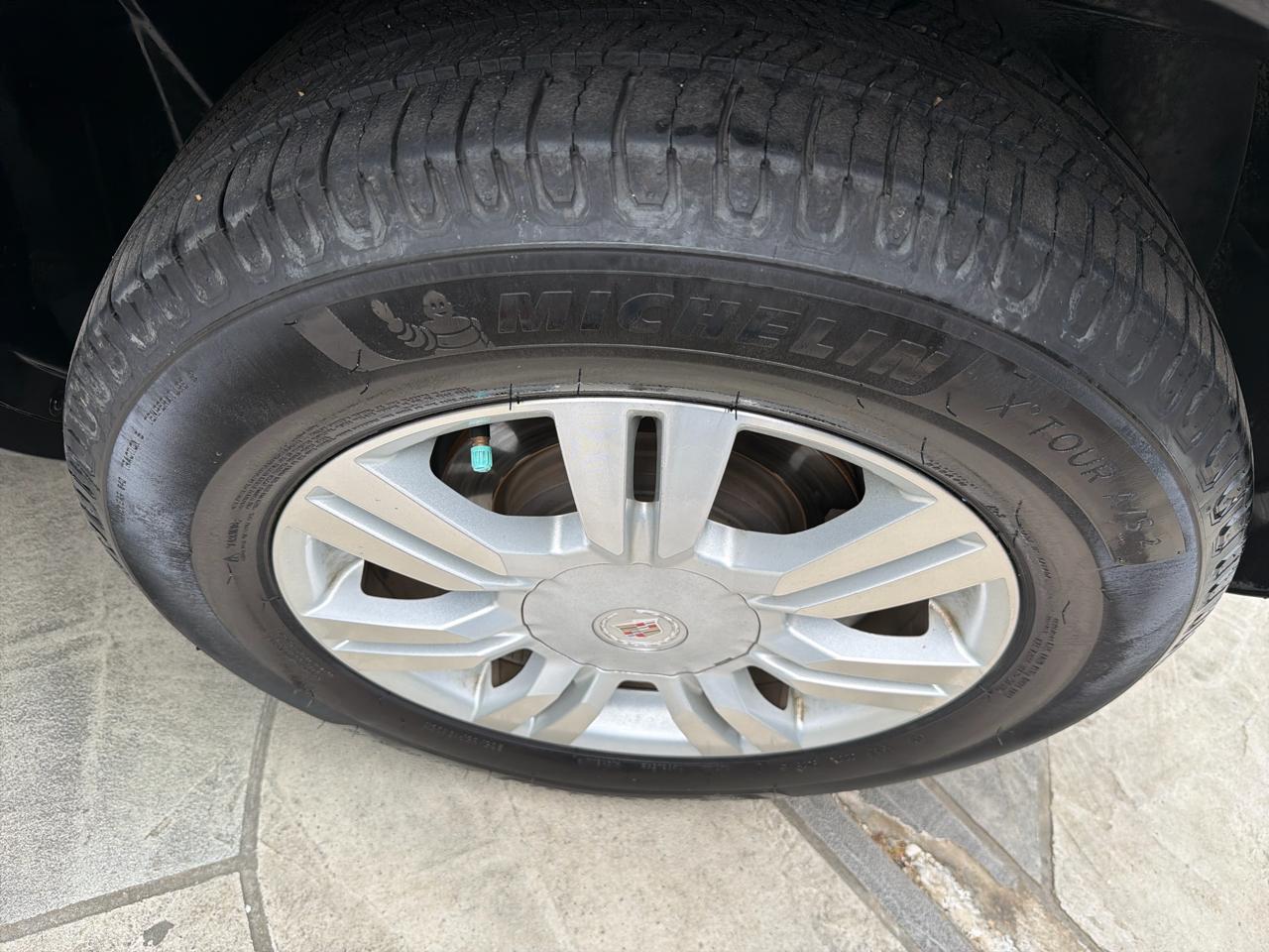 Cadillac SRX Luxury Collection FWD 2015