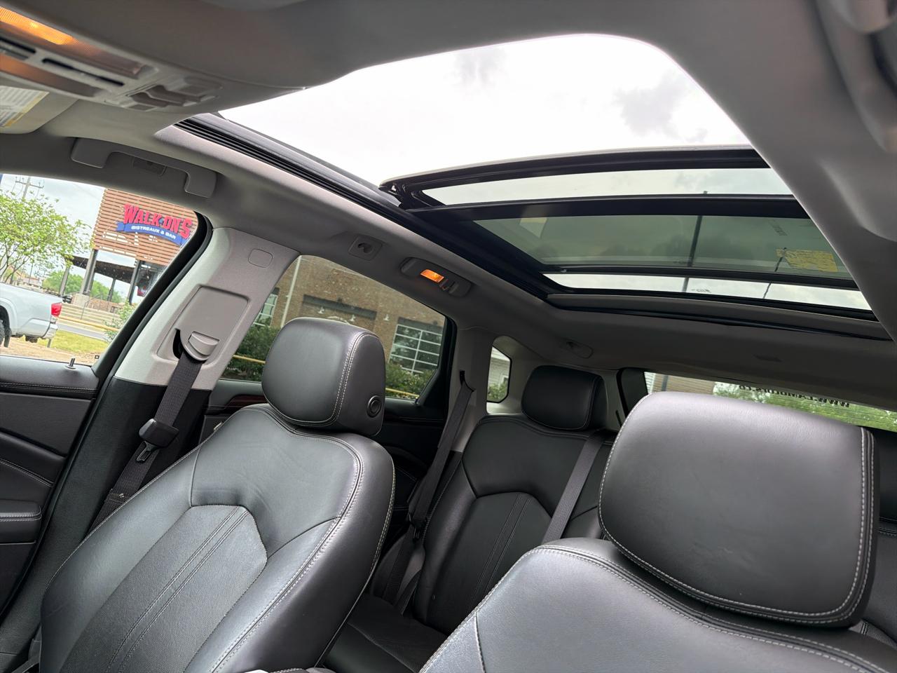 Cadillac SRX Luxury Collection FWD 2015