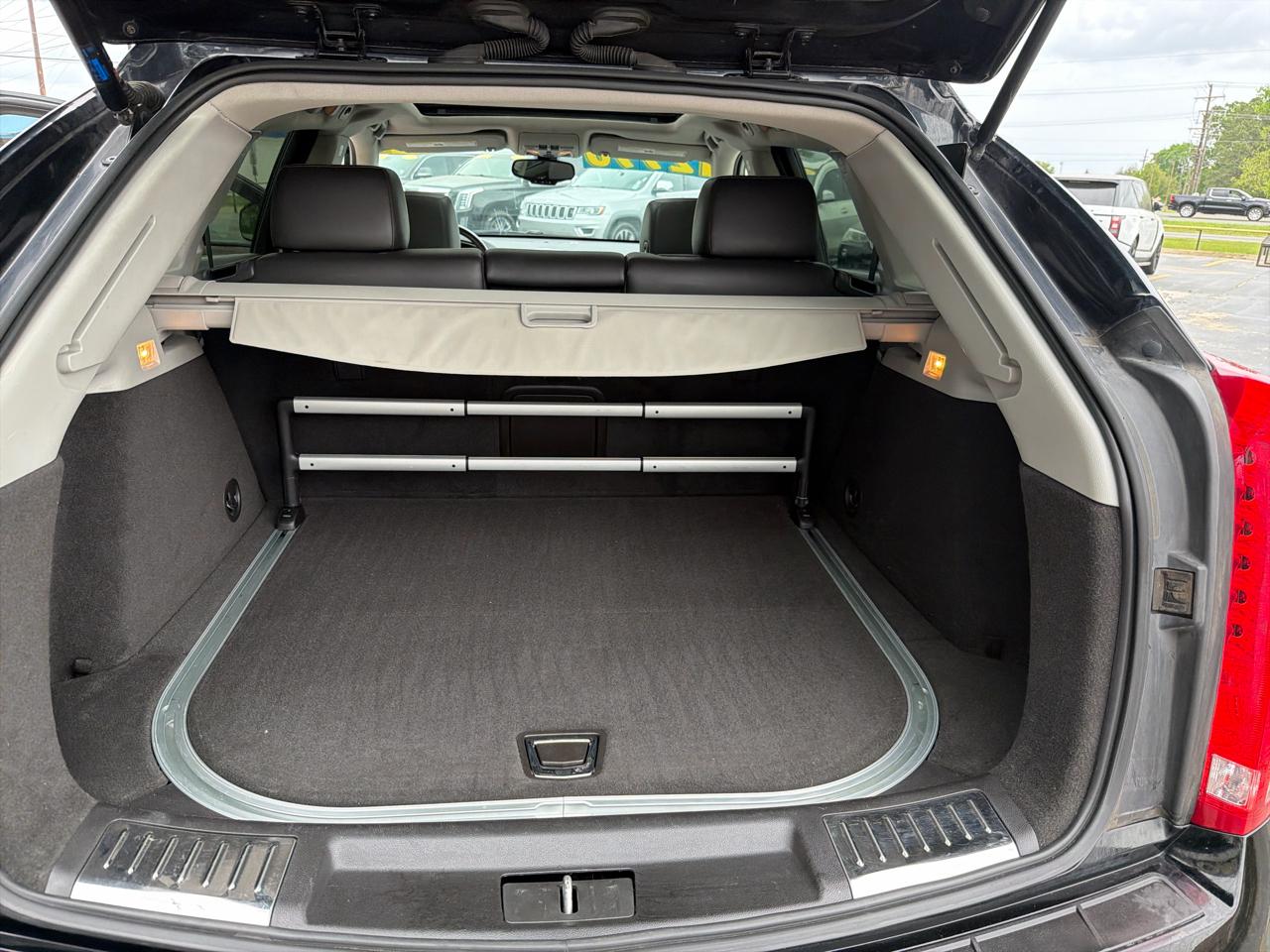 Cadillac SRX Luxury Collection FWD 2015