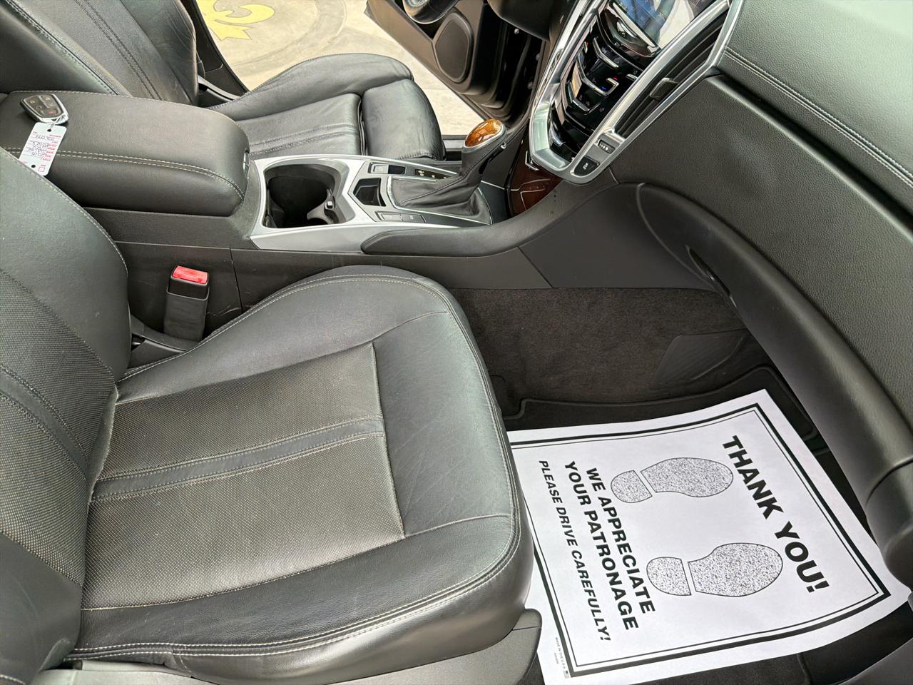 Cadillac SRX Luxury Collection FWD 2015