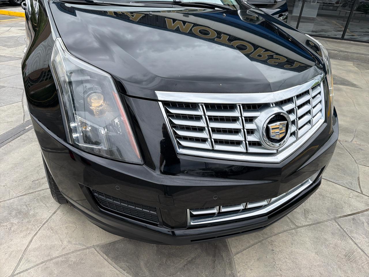 Cadillac SRX Luxury Collection FWD 2015