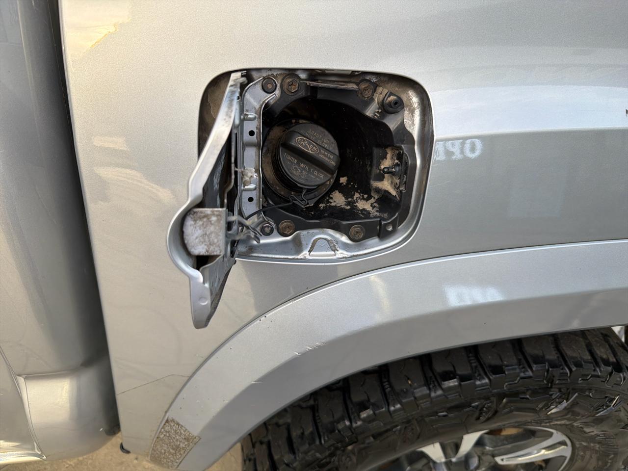 Toyota Tacoma SR5 Dbl Cab 4WD at 2017