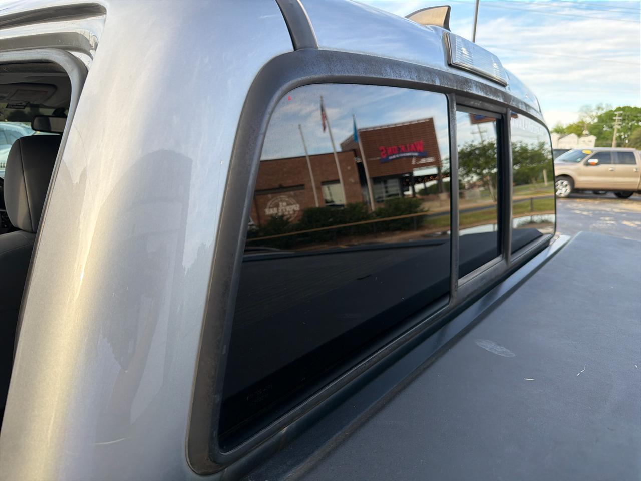 Toyota Tacoma SR5 Dbl Cab 4WD at 2017