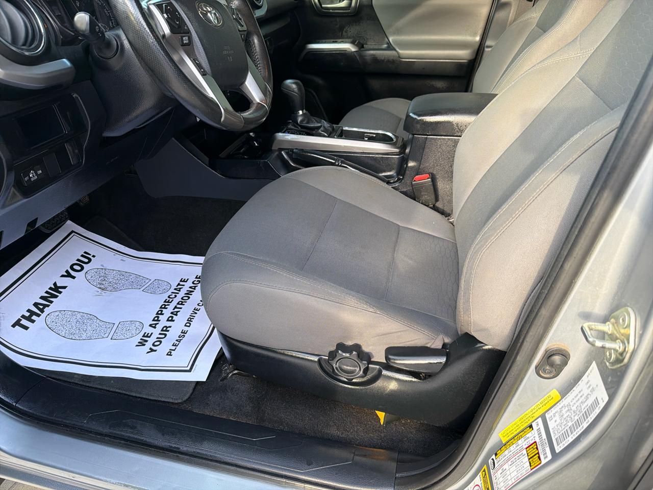 Toyota Tacoma SR5 Dbl Cab 4WD at 2017