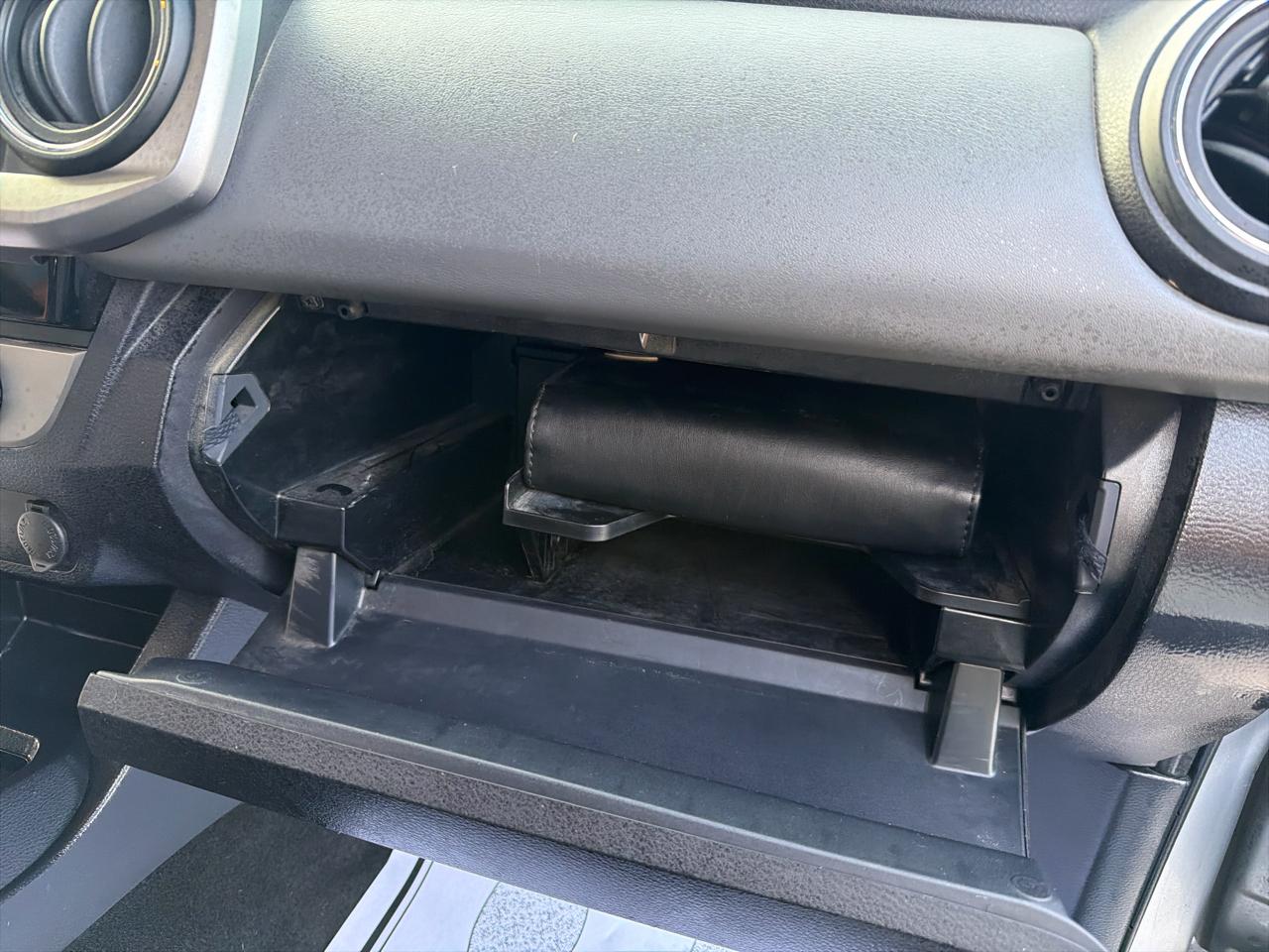 Toyota Tacoma SR5 Dbl Cab 4WD at 2017