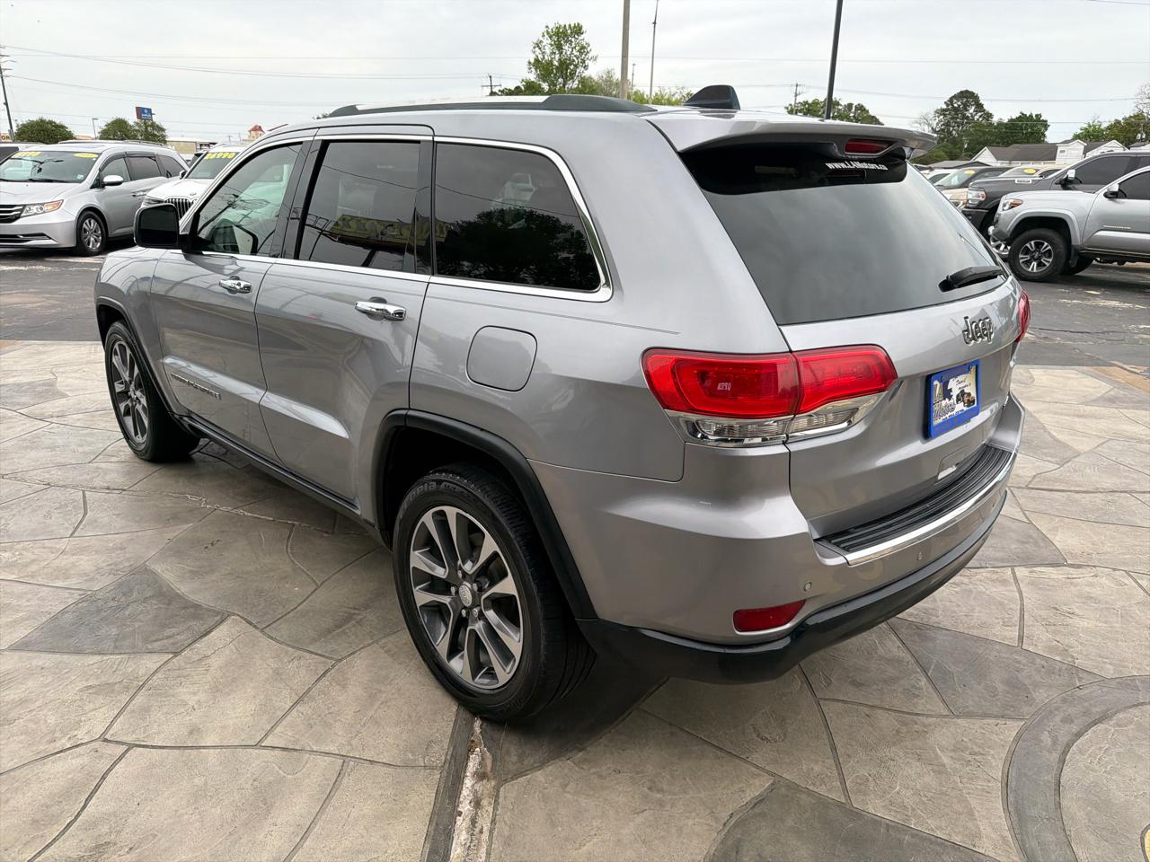 Jeep Grand Cherokee Limited 2WD 2018