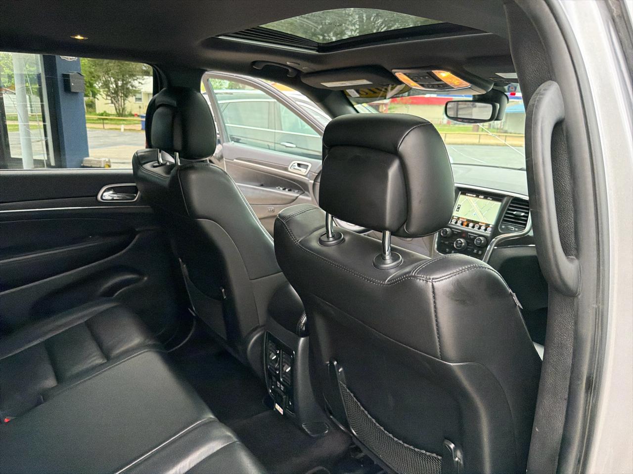 Jeep Grand Cherokee Limited 2WD 2018