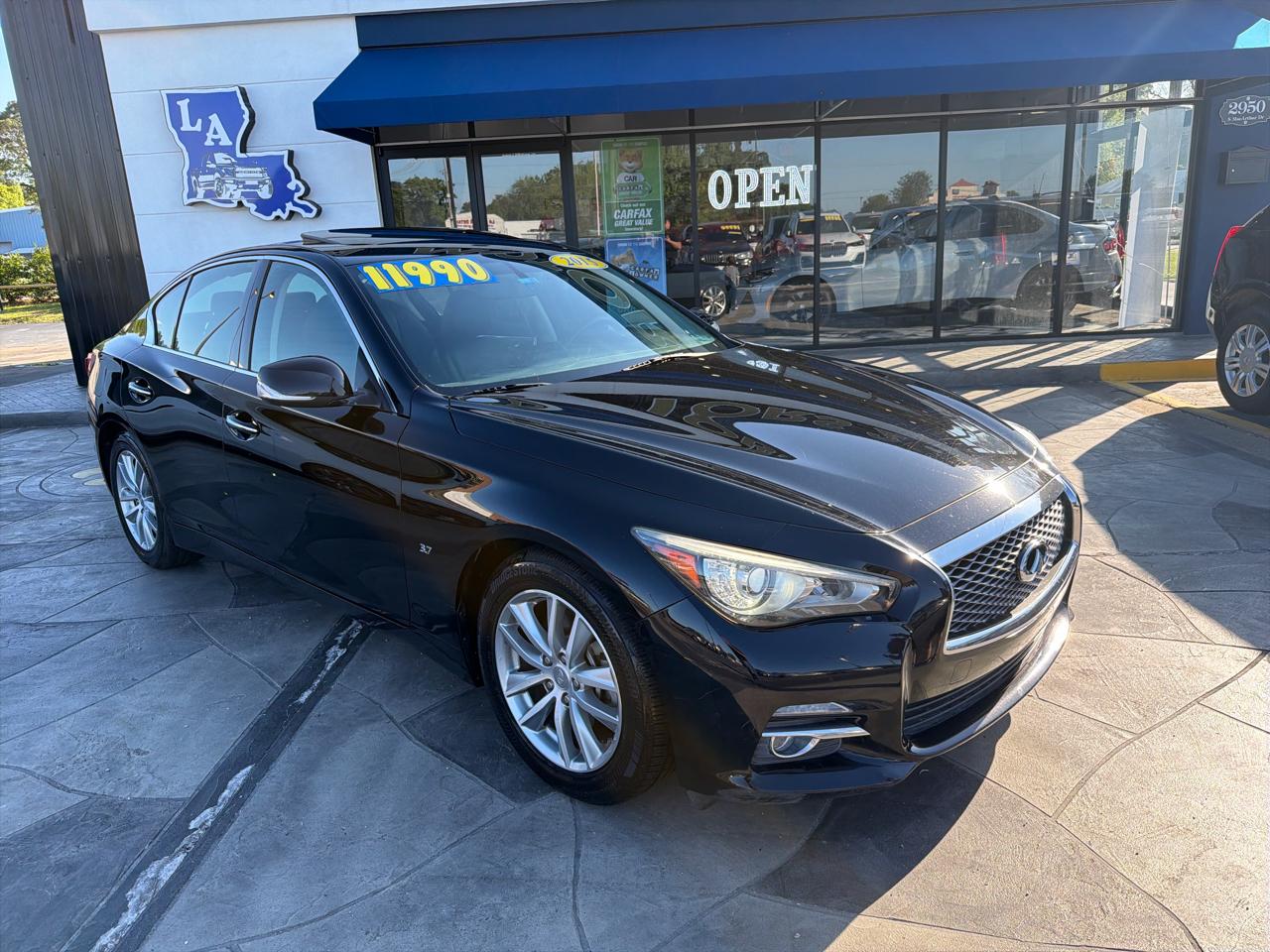 Infiniti Q50 Premium 4D Sedan 2015