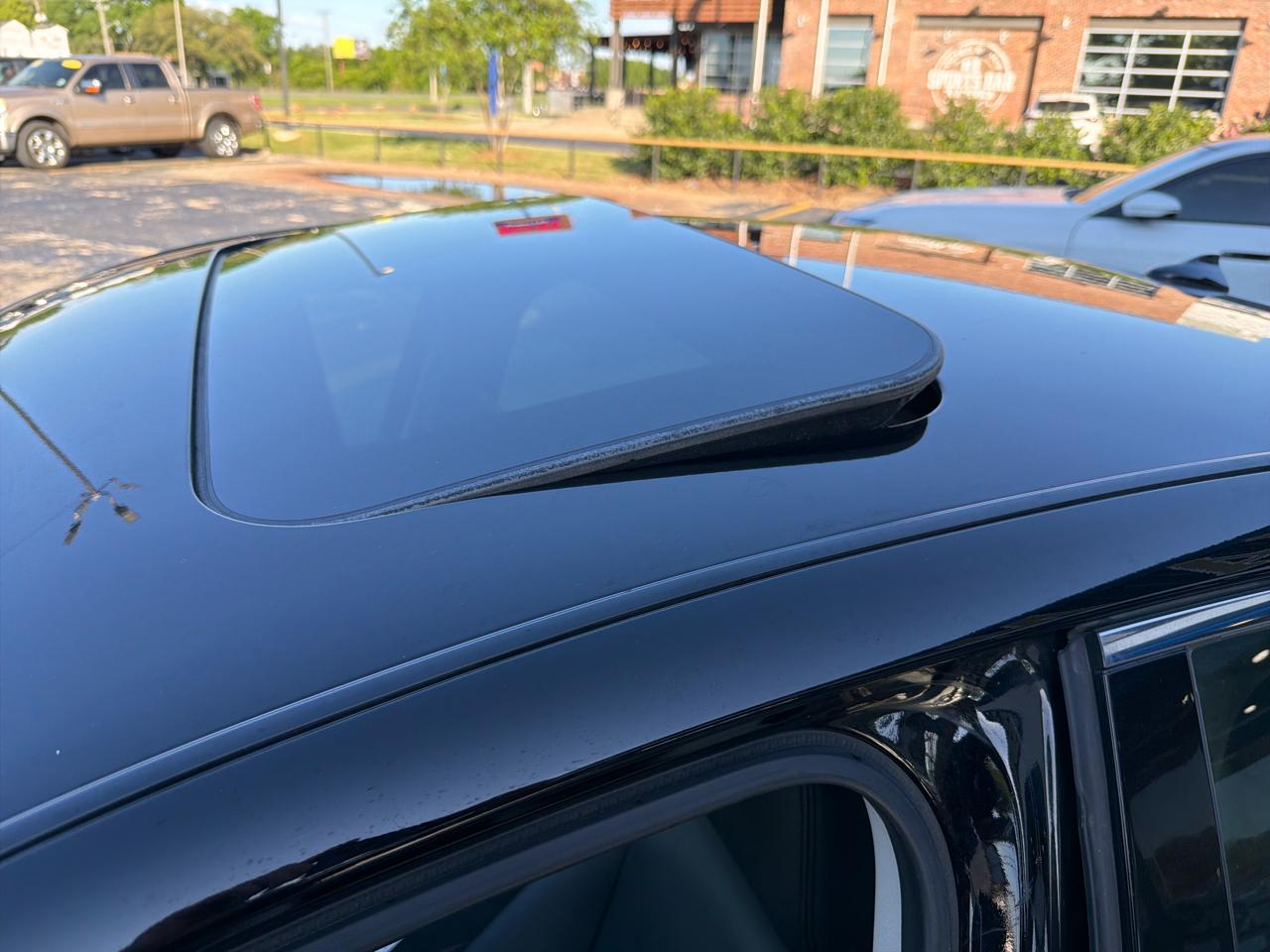 Infiniti Q50 Premium 4D Sedan 2015