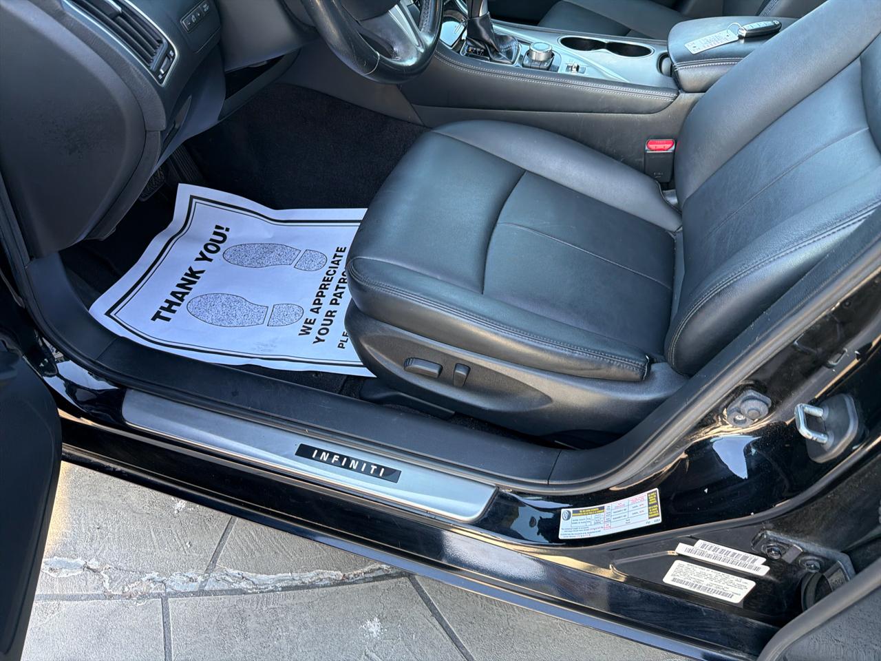 Infiniti Q50 Premium 4D Sedan 2015