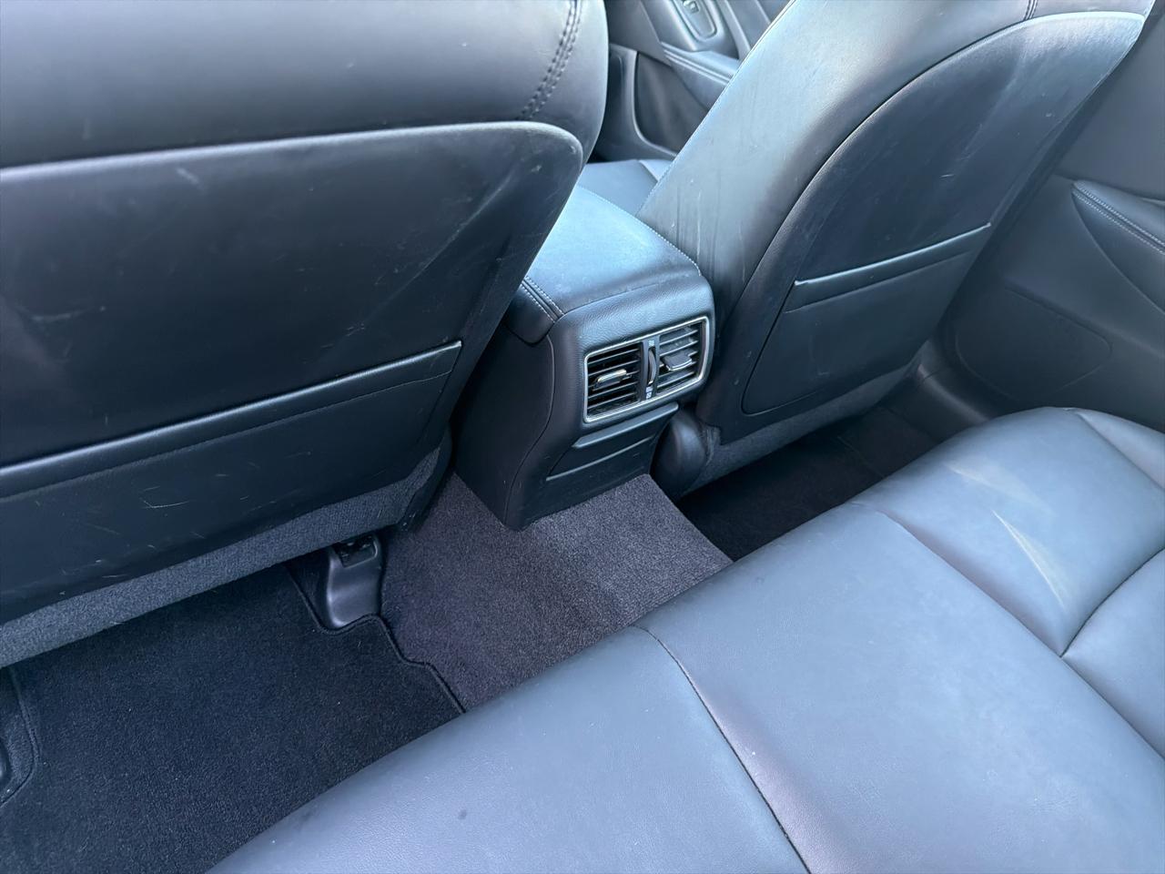 Infiniti Q50 Premium 4D Sedan 2015