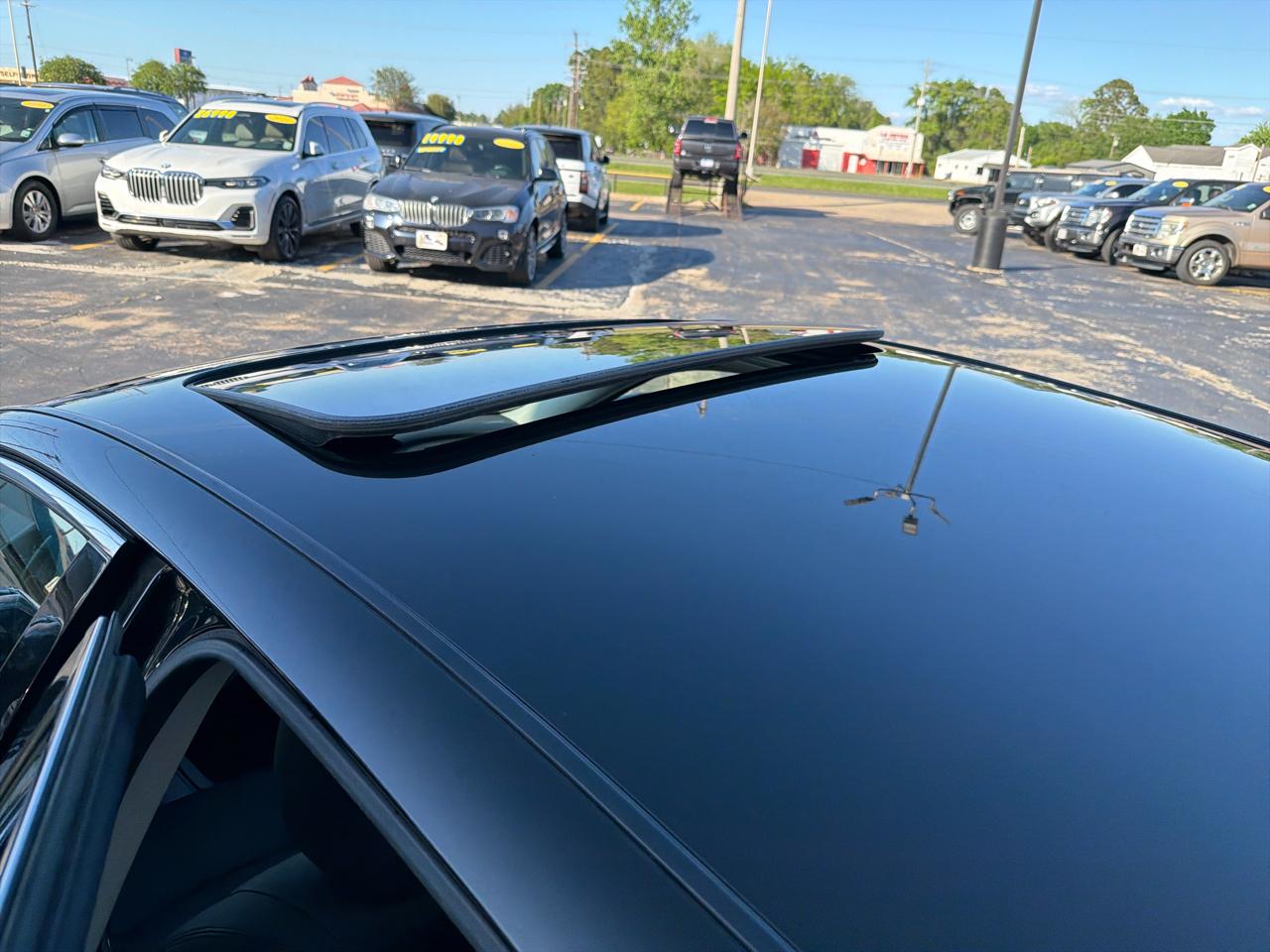 Infiniti Q50 Premium 4D Sedan 2015