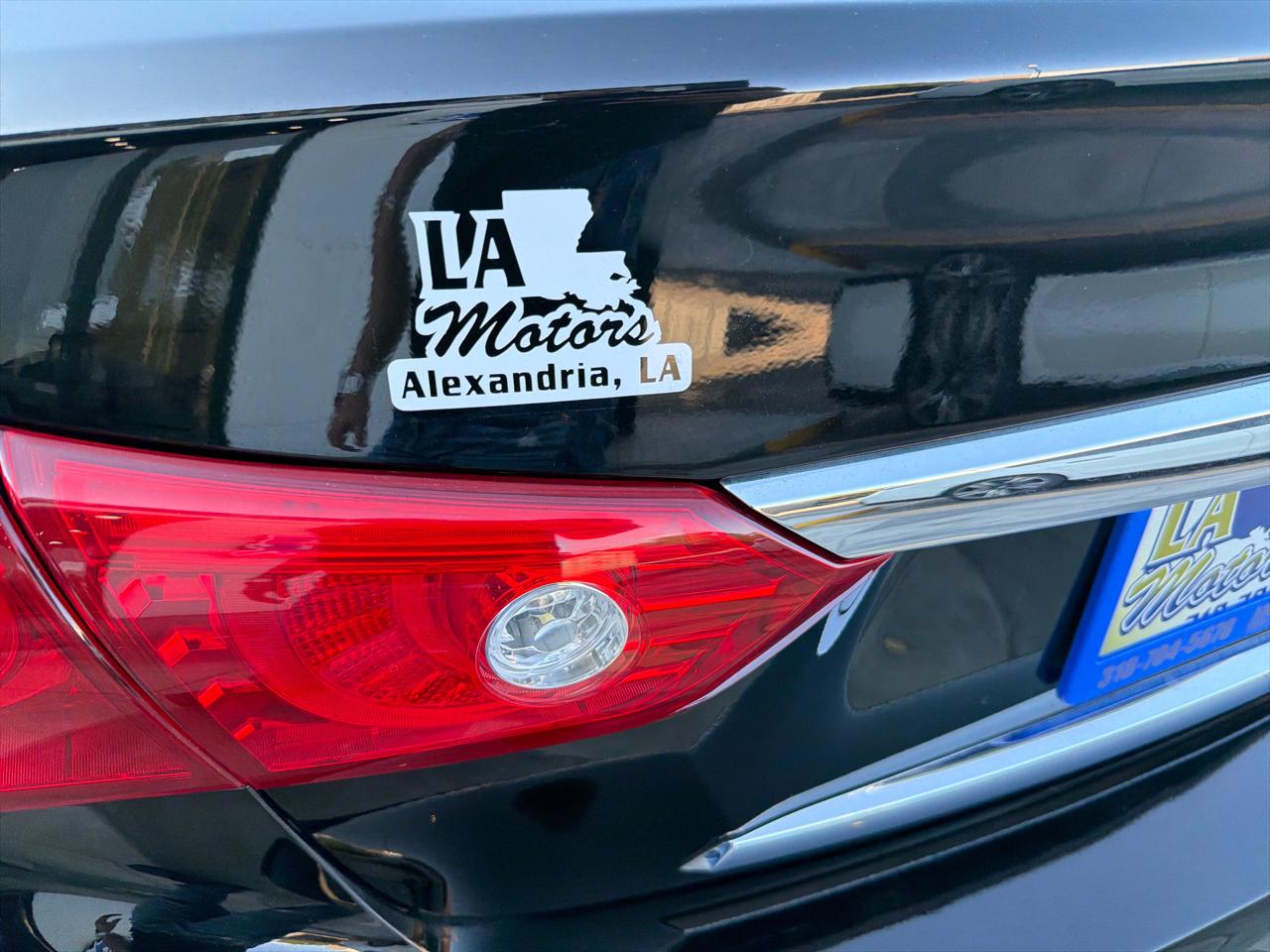 Infiniti Q50 Premium 4D Sedan 2015