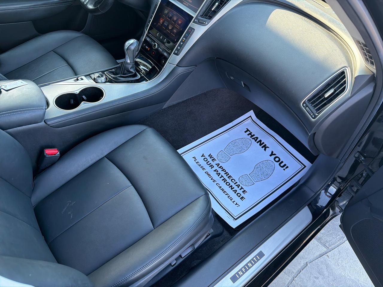 Infiniti Q50 Premium 4D Sedan 2015