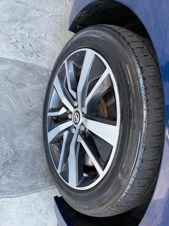 Nissan Maxima 3.5 SV 2019