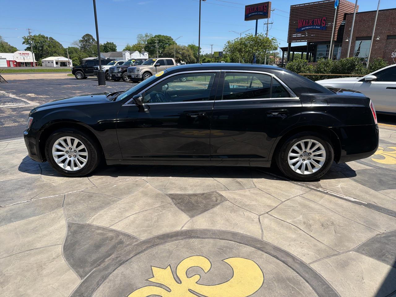 Chrysler 300 RWD 2013