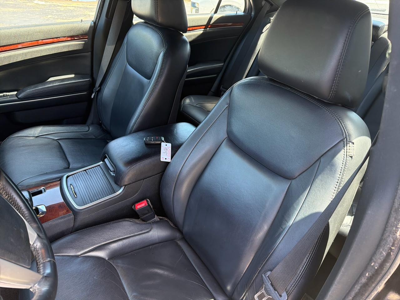 Chrysler 300 RWD 2013