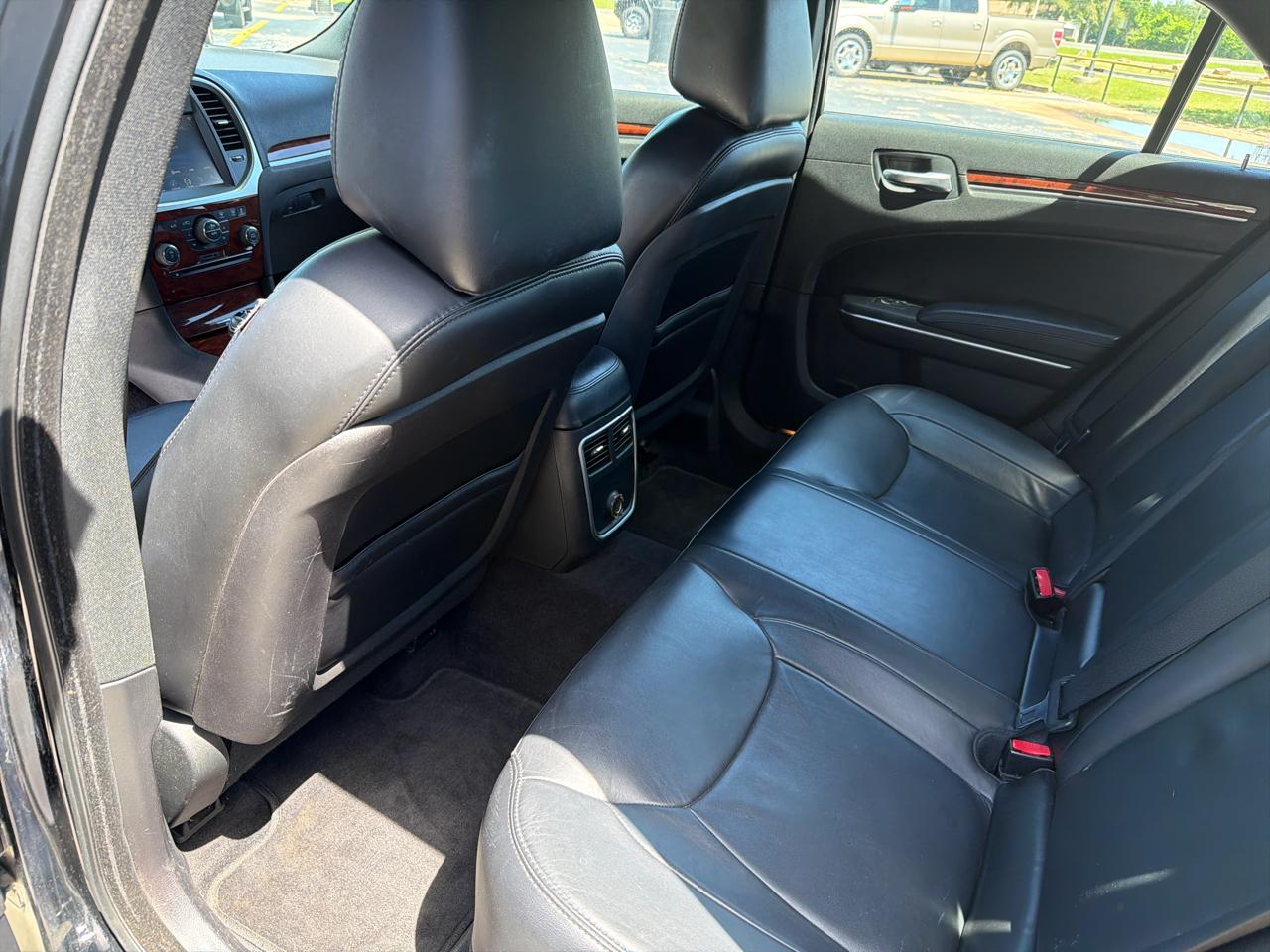 Chrysler 300 RWD 2013