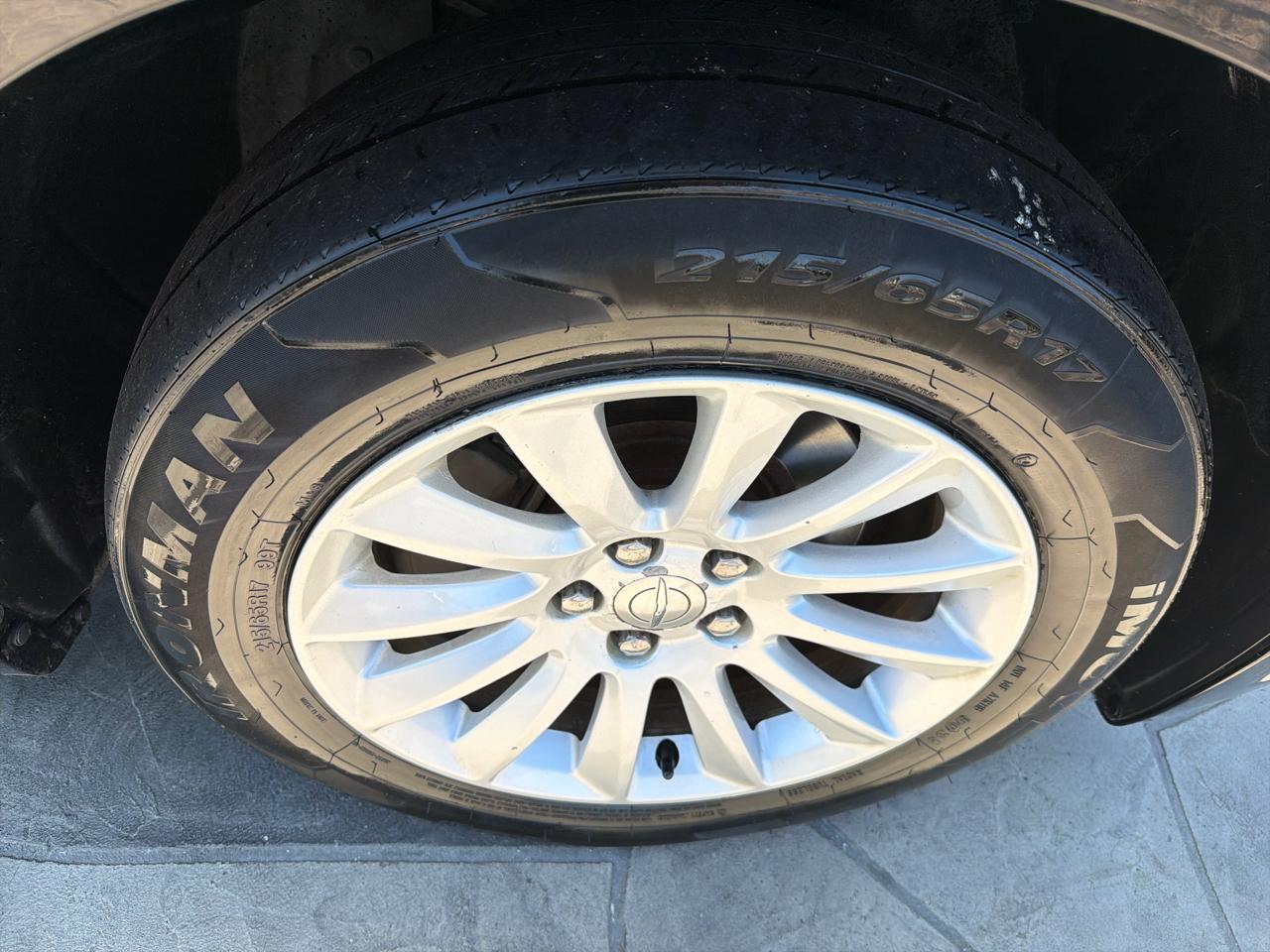 Chrysler 300 RWD 2013