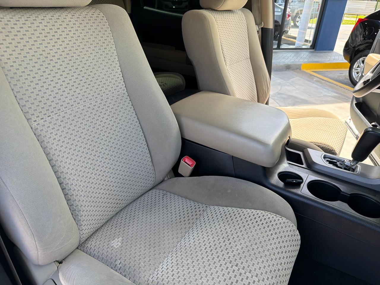 Toyota Tundra 2WD 2012