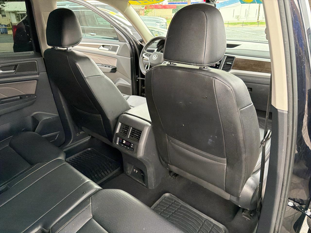 Volkswagen Atlas V6 SE w/Technology 2021