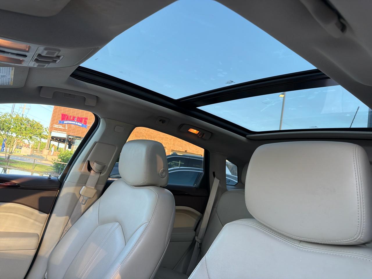 Cadillac SRX Luxury Collection FWD 2016